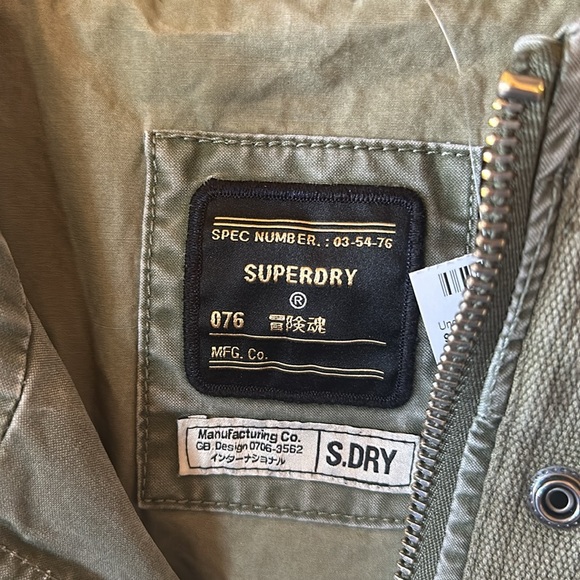 Superdry olive solid lightweight jacket medium size 8 barely worn/ good shape. - Picture 2 of 3